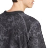 Wyprzedaż - Koszulka bawełniana męska adidas Adventure Allover Print Tee Black stylowa czarna (IJ0711)
