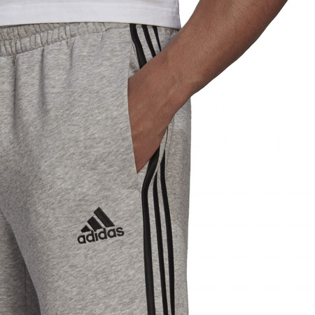 Spodnie adidas Essentials Tapered Cuff 3 Stripes M (GK8976)