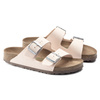 Klapki damskie Birkenstock Arizona Vegan Birko-Flor Nubuck Narrow Light Rose na wąską stopę wegańskie (1019635)