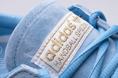 Tenisówki męskie Adidas Handball Spezial niebieskie sportowe trampki skórzane (BD7632)