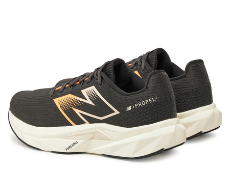 Buty męskie New Balance NB FUEL CELL PROPEL Czarny (MFCPRCB5)