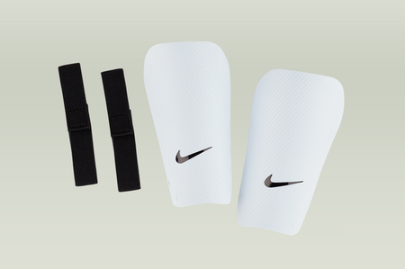 Ochraniacze Nike Guard-CE (SP2162-100)