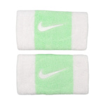 Frotki na nadgarstek Nike Swoosh Doublewide Wristbands 2 szt. biało-zielone (N0001586117OS)