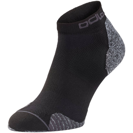 Skarpety tech. Odlo Socks short CERAMICOOL RUN 2 PACK        (762960/15000)