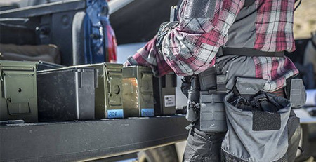 Helikon - Ładownica na magazynek AR15/AK Competition Rapid Carbine Pouch® - Czarna (MO-C01-CD-01)