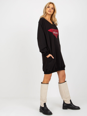 Czarna długa bluza oversize z aplikacją z dżetów   (VI-BL-3113.73P)