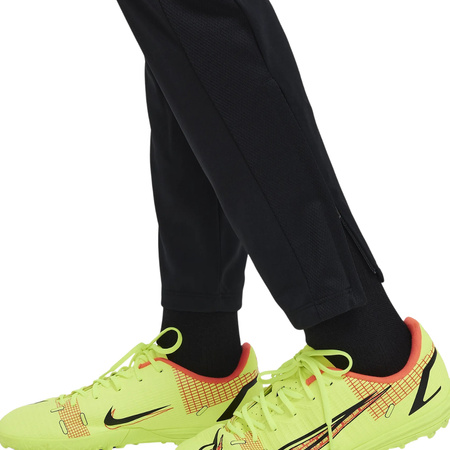 Spodnie dla dzieci Nike Dri-Fit Enfant czarne (DX5490 017)
