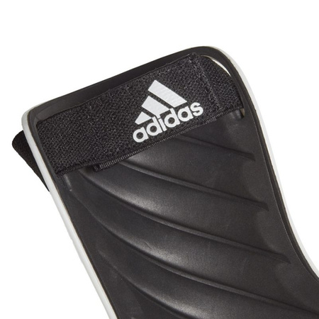 Nagolenniki adidas Tiro SG Trn M (GJ7758)