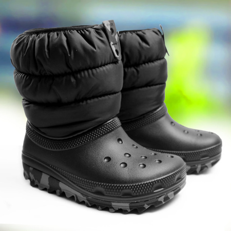 Buty zimowe dziecięce Crocs Classic Neo Puff Boot K śniegowce dla dzieci czarne (207684-BLACK)