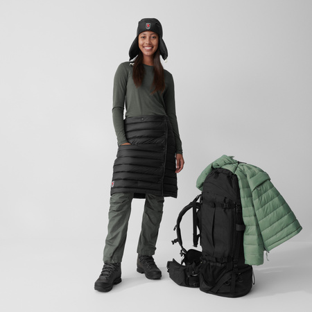 Wyprzedaż - Spódnica trekkingowa damska Fjällräven Expedition Pack Down Skirt Black puchowa czarna (F86367-550)