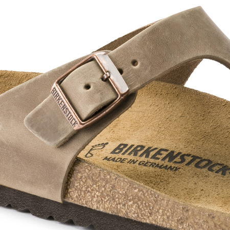 Japonki damskie Birkenstock Gizeh Oiled Leather Tabacco Brown Regular szerokie (0943811)