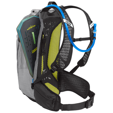 Plecak rowerowy CamelBak H.A.W.G. Pro 20  turystyczny z bukłakiem szary(C2400/002000)