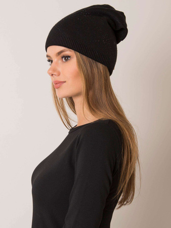 RUE PARIS Czarna czapka beanie (JK-CZ-3.17)