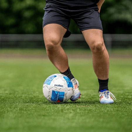 Piłka nożna Molten Vantaggio biało-niebieska (F4N2810)