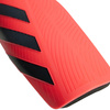 Ochraniacze piłkarskie adidas Tiro Club koralowe (JM4203)