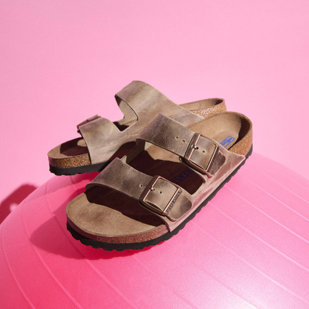 Klapki Birkenstock Arizona Soft Footbed Oiled Leather Tabacco Brown regular szerokie damskie/męskie (0552811)