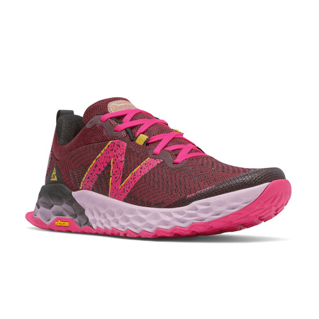 Buty do biegania damskie New Balance Fresh Foam Hierro v6 W różowe (WTHIERP6)