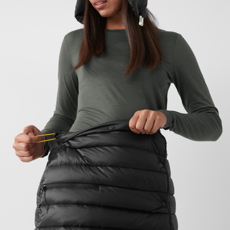 Wyprzedaż - Spódnica trekkingowa damska Fjällräven Expedition Pack Down Skirt Black puchowa czarna (F86367-550)