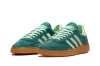 Buty sportowe damskie adidas Handball Spezial W Core Green z zamszową cholewką sneakersy zielone  (IE5896)