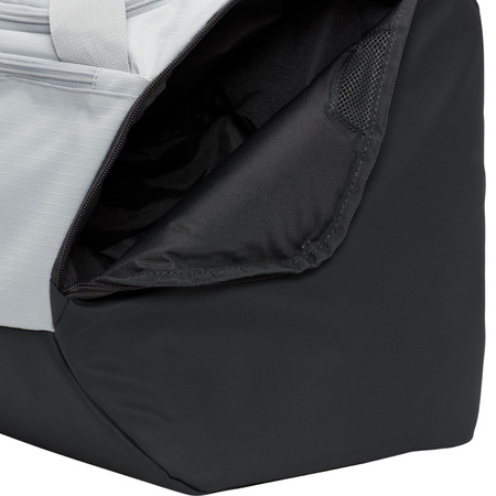Torba Nike Brasilia S Duffel 9.0 szaro-czarna (BA5957 077)