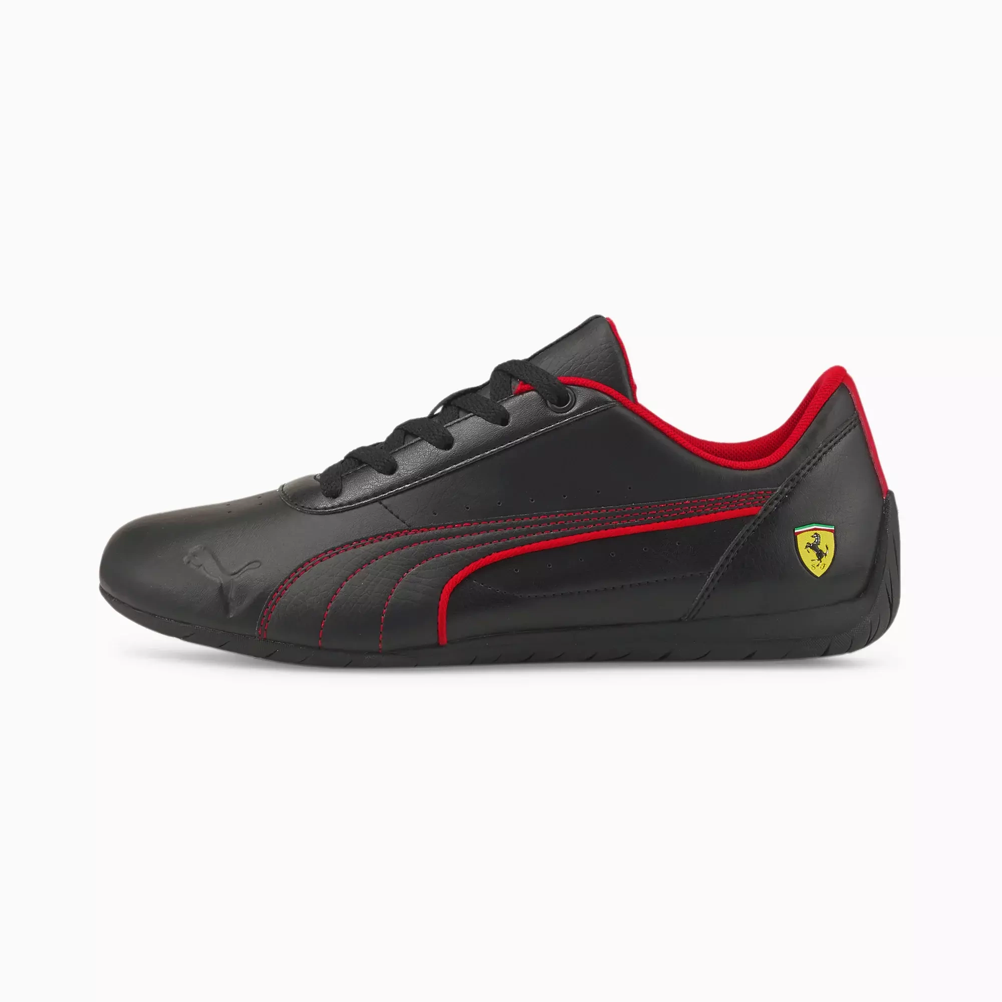 Buty sportowe do jazdy m skie czarne Puma Ferrari Neo Cat 307019 01