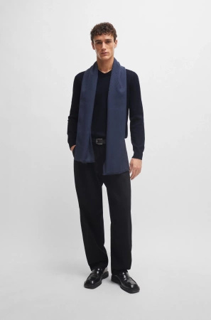 Sweter z dekoltem w serek BOSS Pacello-L BLU (50506042-404)