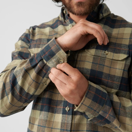 Koszula z długim rękawem męska Fjällräven Singi Heavy Flannel Shirt M Dark Sand (F81373-227)