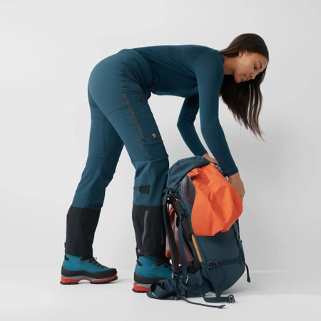 Spodnie damskie Fjällräven Bergtagen Touring Trousers W Mountain Blue (F86130-570)