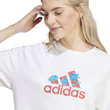 Koszulka damska adidas Flower Pack Badge of Sport biała (IT1421)
