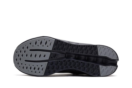 Buty On Cloudsurfer 7 M Czarne
