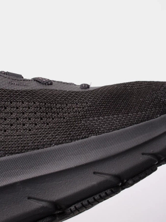 Buty do biegania męskie UNDER ARMOUR Hovr sneakersy oddychające czarne (3026520-002)