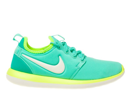 Buty Nike ROSHE TWO (GS) Turkusowy (844655300)