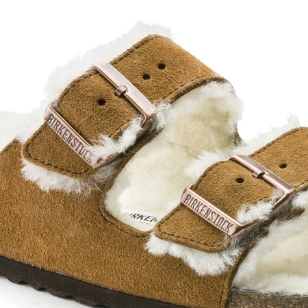 Klapki ocieplane z wełną owczą Birkenstock Arizona VL Shearling Mink skóra zamszowa wąskie narrow (1001135)