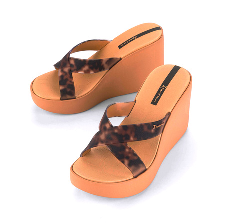 Klapki na lato damskie Ipanema High Fashion Slide Beige/Black beżowe (83520-AQ405)