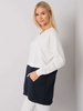 RUE PARIS Ecru-granatowa bluza damska kangurka (RV-BL-7197.89P)