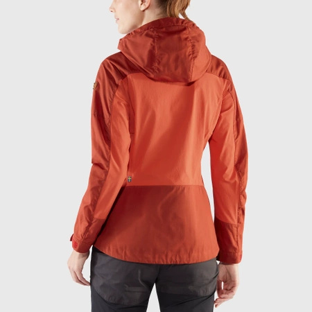 Kurtka softshell damska Fjällräven Abisko Lite Trekking Jacket W Cabin Red-Rowan Red (F86131-321-333)